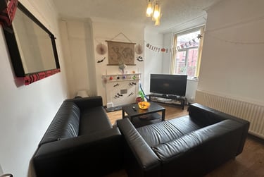 5 bed flat, Richmond Grove, Longsight, Manchester, M130DS - Image 2
